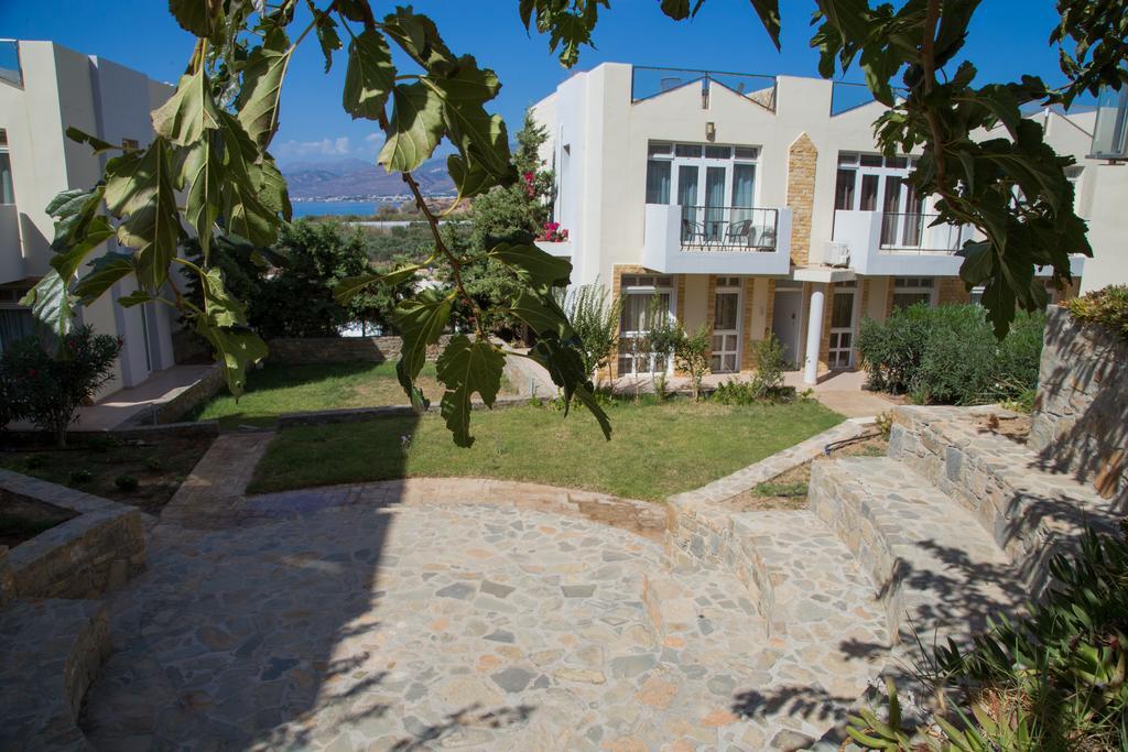 Lagada Resort Makrýgialos Exteriér fotografie