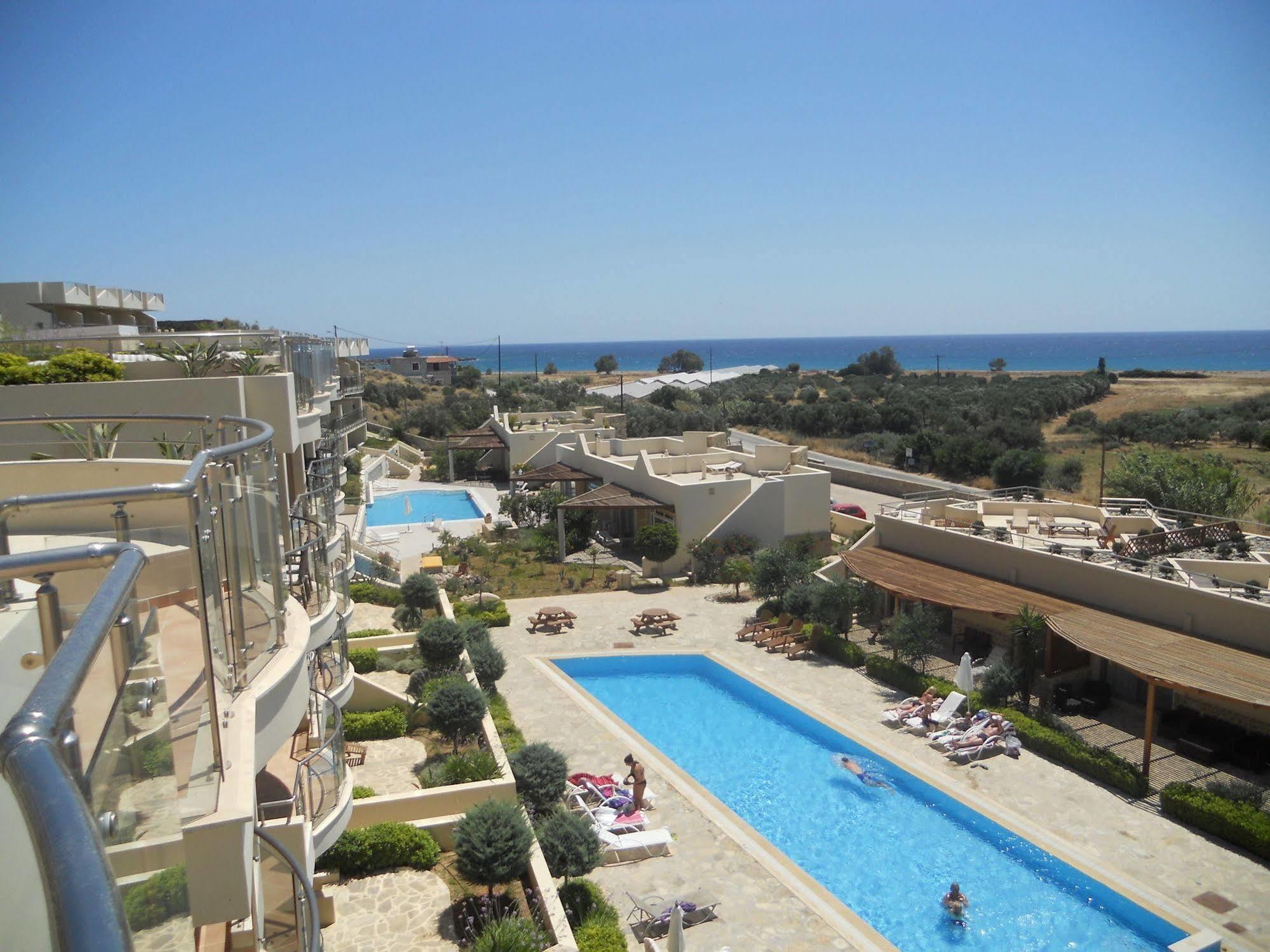 Lagada Resort Makrýgialos Exteriér fotografie